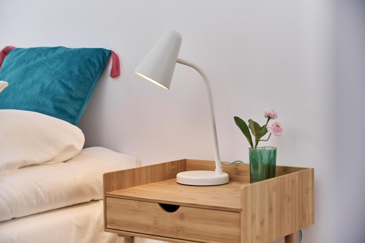Apartment Wichrowa With Free Garage Wroclaw By Noclegi Renters 외부 사진